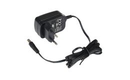 Image 1 - Akyga 9V / 1A 9W 5.5x2.1mm töltő adapter - AK-TB-11